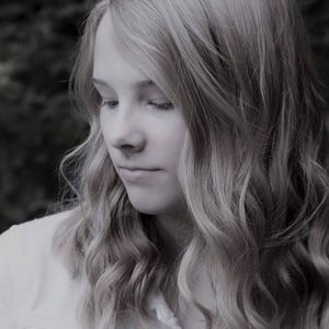 Meet your Posher, Rebekah